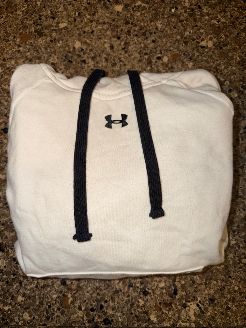 Under Armour Women’s white hoodie with Black Drawstrings